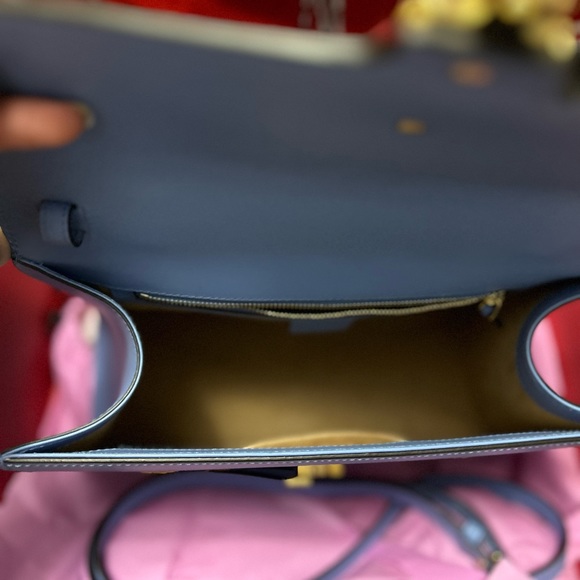 Gucci Sylvie Top Handle - Picture 8 of 13